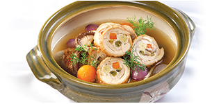 Gà tiềm nấm đông cô