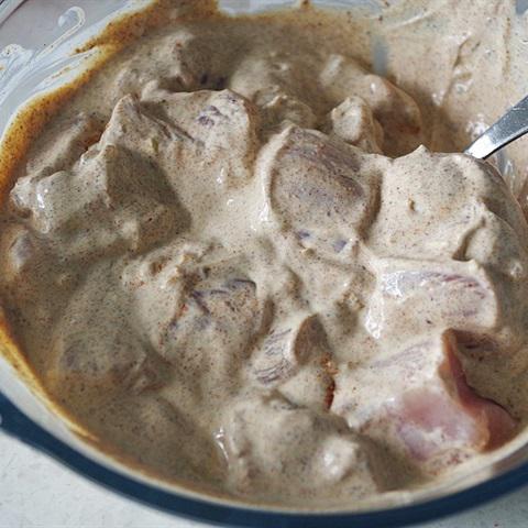 Cách làm gà tikka với bánh mì Naan