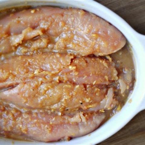 Cách làm gà ướp tỏi gừng nướng