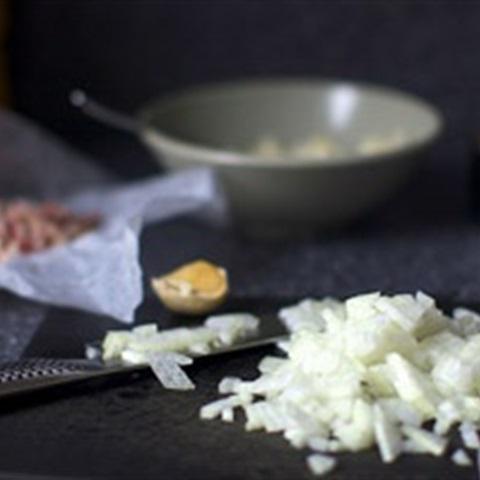 Cách làm gà viên chiên kiểu Ý