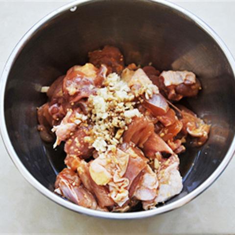 Cách làm gà viên chiên "tốc hành"