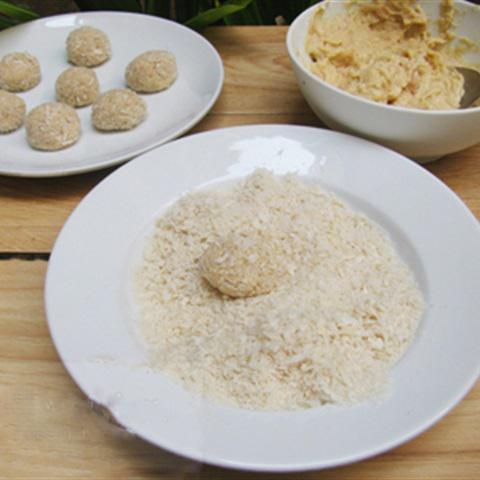 Cách làm gà viên đậu hũ chiên