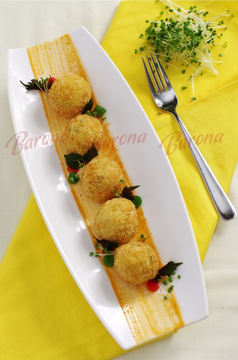 Gà viên nướng xốt chua ngọt