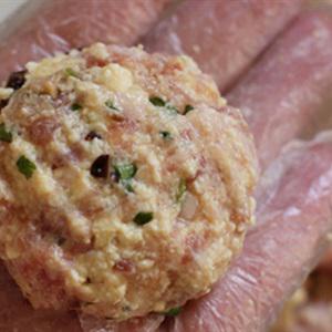 Cách làm gà viên sốt cà chua