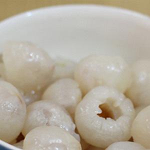 Cách làm gà viên xào vải