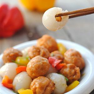 Cách làm gà viên xào vải