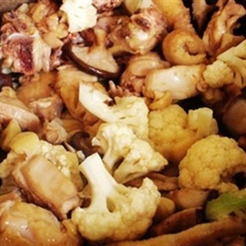 Cách làm gà xào bông cải trắng