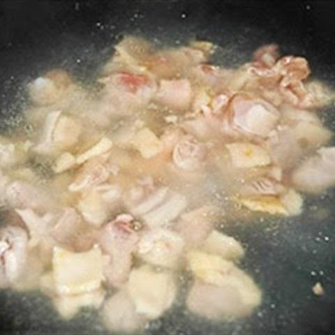 Cách làm gà xào cay tốc hành