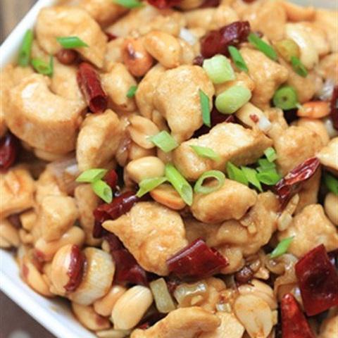Cách làm gà xào đậu phộng