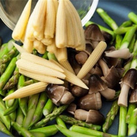 Cách làm gà xào kiểu Thái