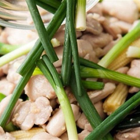 Cách làm gà xào kiểu Thái