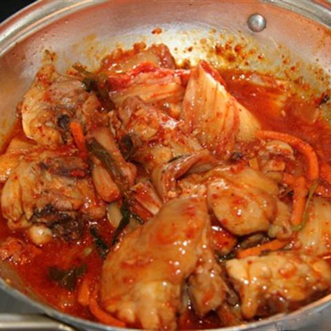 Cách làm gà xào kim chi
