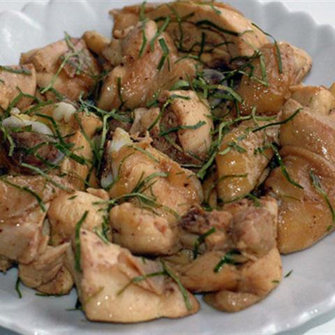 Cách làm gà xào lá chanh