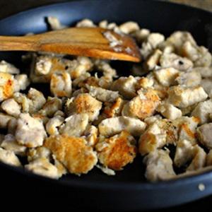 Cách làm gà xào mè