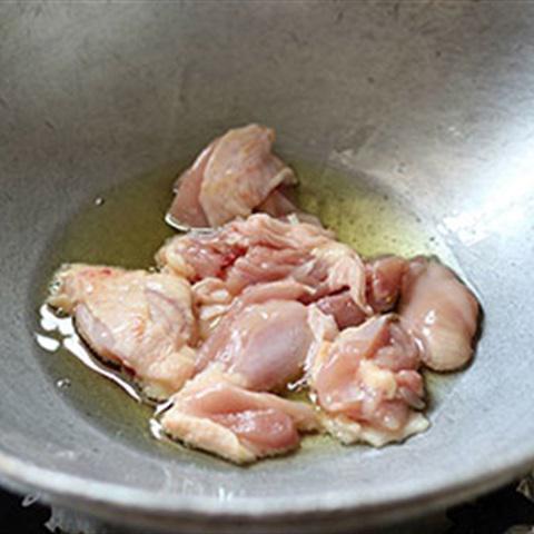 Cách làm gà xào ớt chua cay