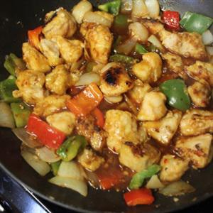 Cách làm gà xào rau củ