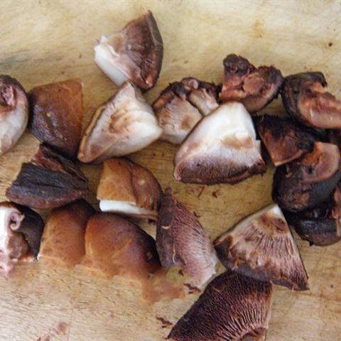 Cách làm gà xào sa tế