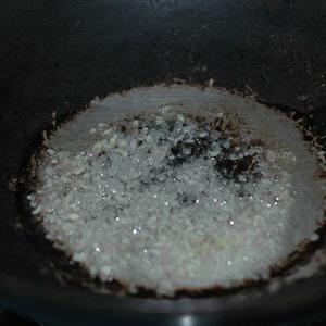 Cách làm gà xào sả