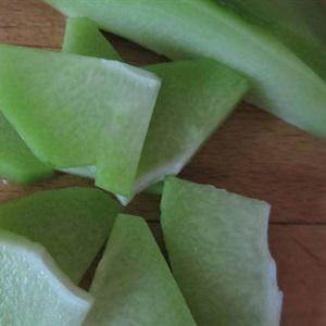 Cách làm gà xào su su