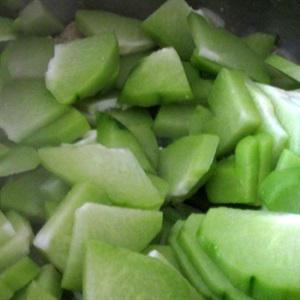 Cách làm gà xào su su