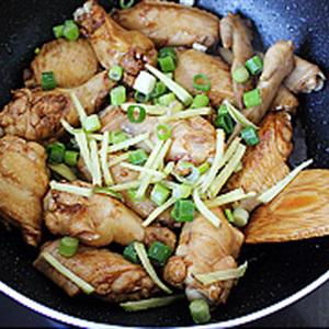 Cách làm gà xào tiêu hạt