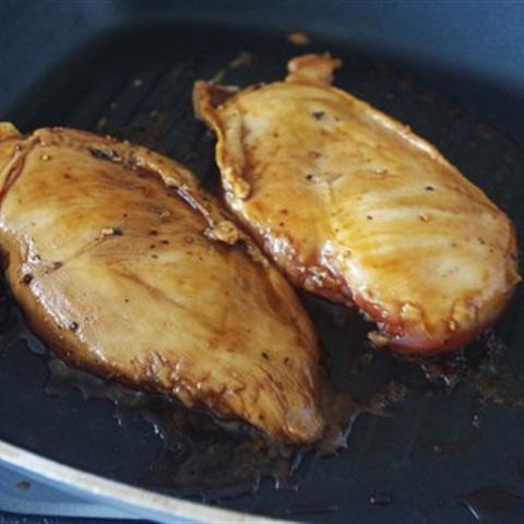 Cách làm gà xào xà lách