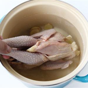 Cách làm gà xé phay chua ngon