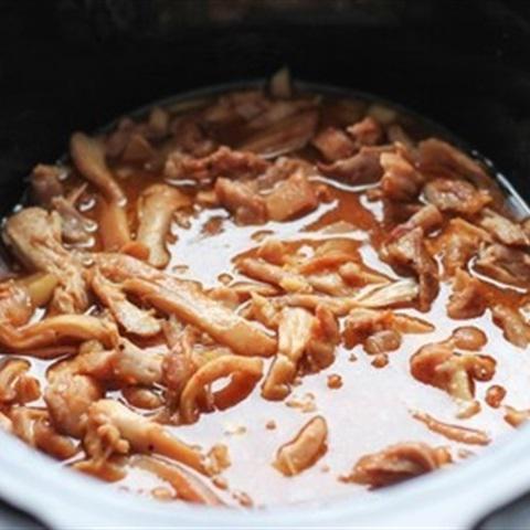 Cách làm gà xé sợi hầm
