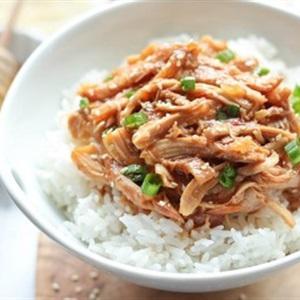 Cách làm gà xé sợi hầm