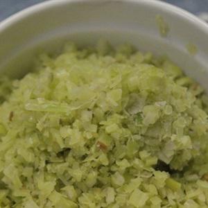 Cách làm gà xiên que nướng sả