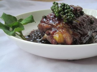 Gà xốt tiêu xanh