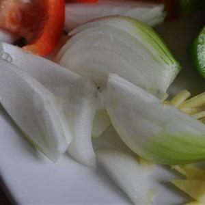 Cách làm gân bò xào ngũ vị