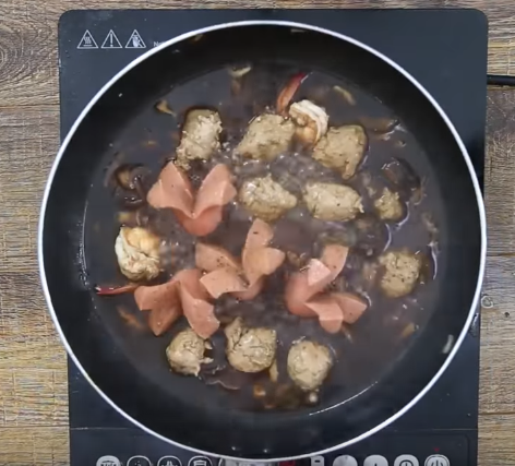 Gắp không ngừng đũa với món thịt heo quay bì giòn ngon như ngoài hàng