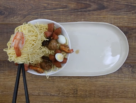 Gắp không ngừng đũa với món thịt heo quay bì giòn ngon như ngoài hàng