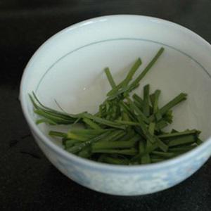 Cách làm giá hẹ xào đậu hũ