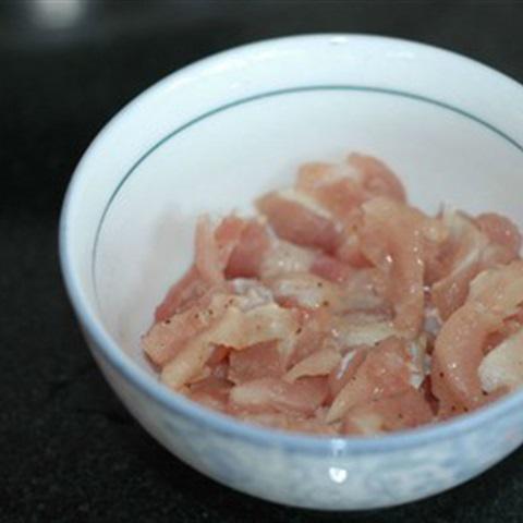 Cách làm giá hẹ xào đậu hũ