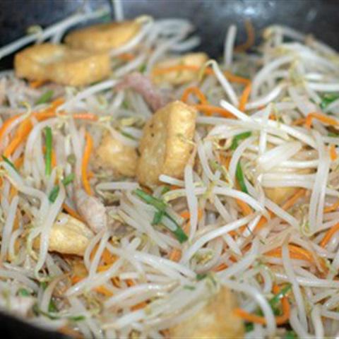 Cách làm giá hẹ xào đậu hũ