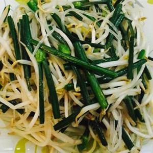 Cách làm giá hẹ xào miến