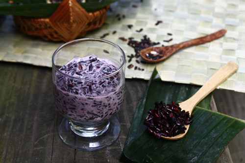 Gia truyền cách làm sữa chua nếp cẩm bật mí 10 người đầu tiên