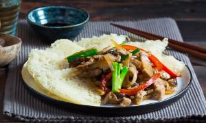 Giải nhiệt, giảm stress với nước chanh oải hương