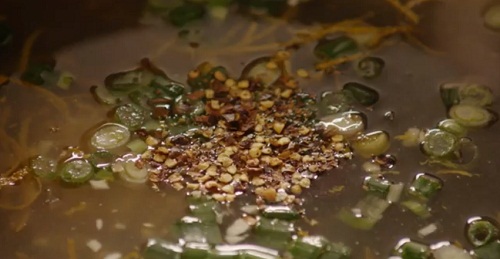 Giải nhiệt mùa hè với nước ép chanh dâu thơm ngon, bổ dưỡng