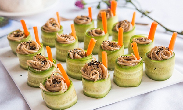 Giải nhiệt với canh hải sản đậu hũ