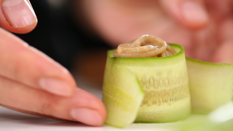 Giải nhiệt với canh hải sản đậu hũ