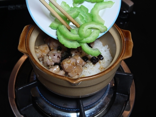 Giảm cân hiệu quả với canh chua nấu nấm cực đơn giản