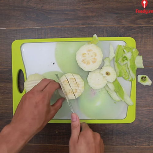 Giảm cân nhanh với sinh tố mướp đắng mật ong