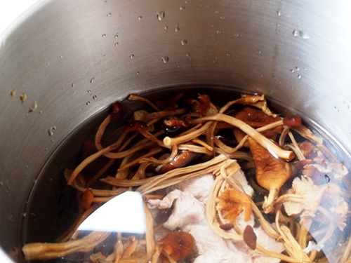 Giảm cân với chuối nhúng sô cô la tuyệt ngon