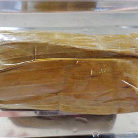 Cách làm giò lụa ngày Tết