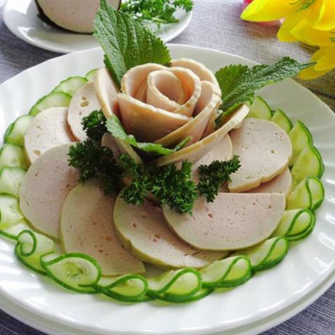 Cách làm giò lụa ngày Tết