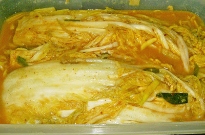 Giò lụa và kim chi