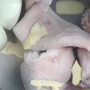 Cách làm giò thủ ngày Tết